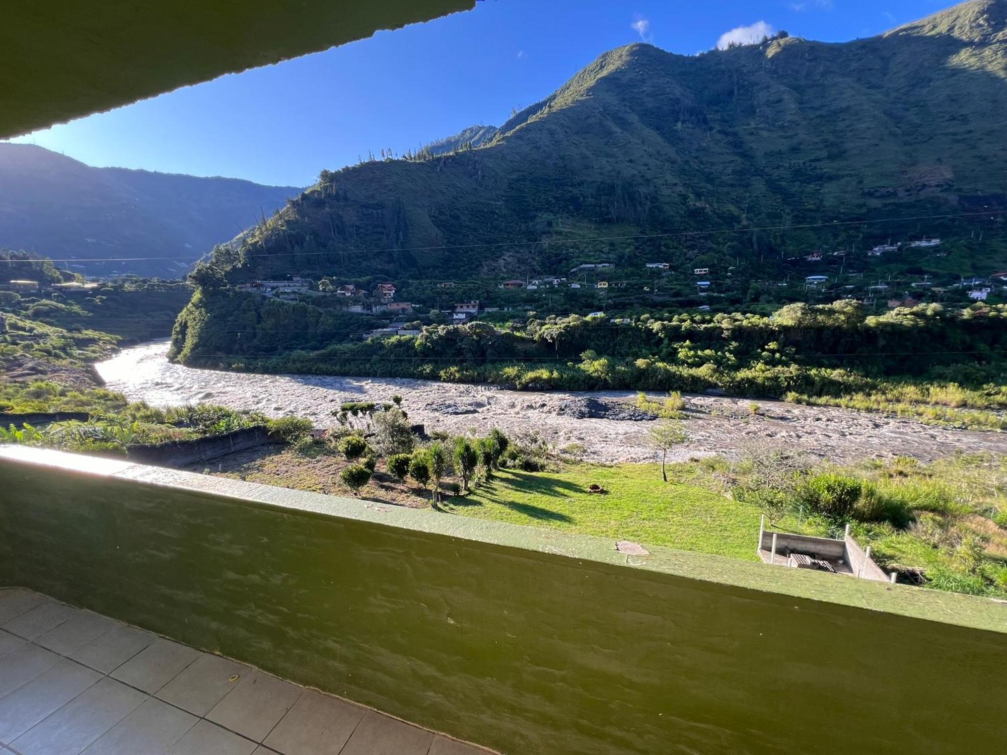 La Casa Verde Eco Guest House Baños Екстериор снимка