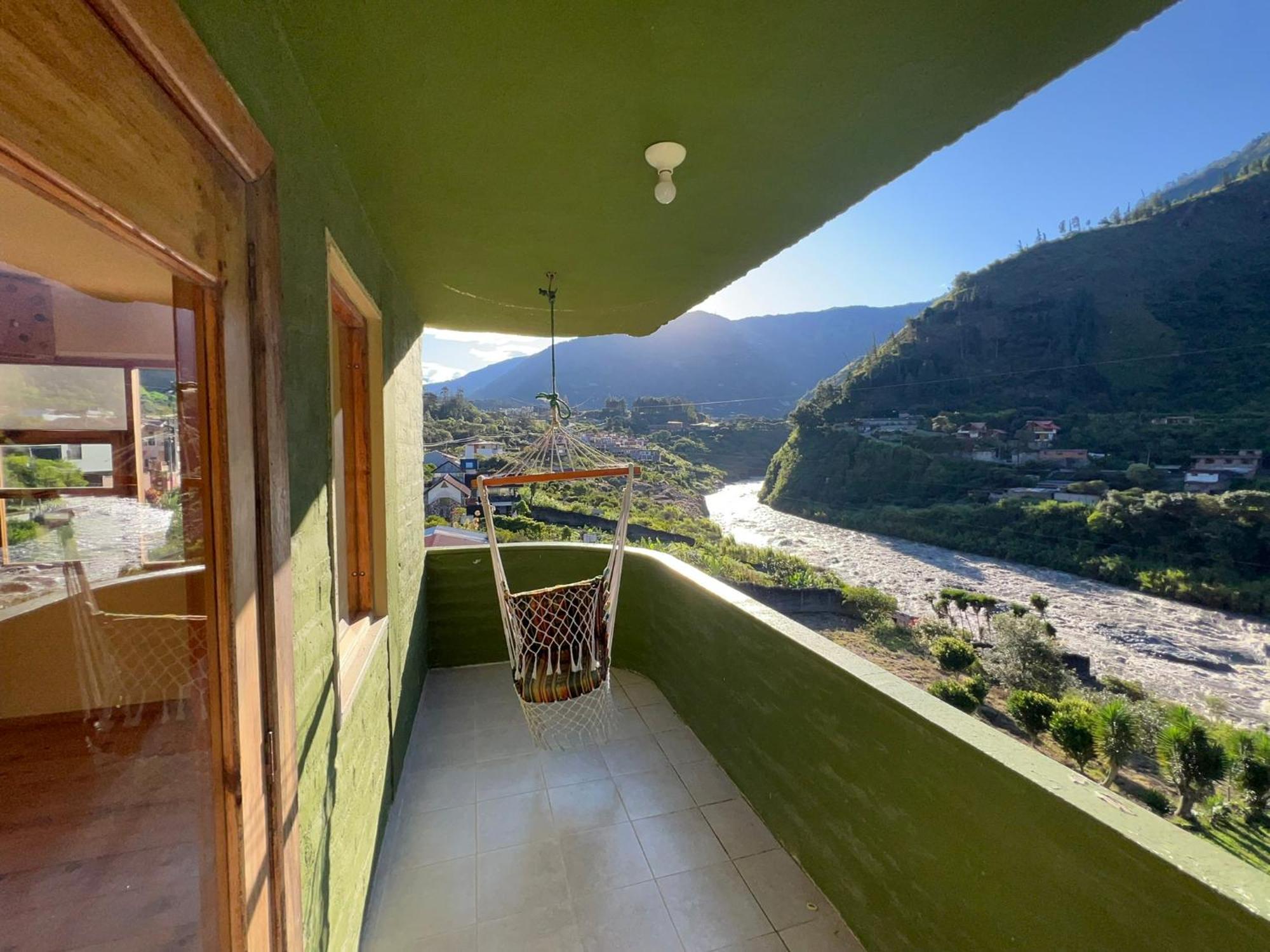 La Casa Verde Eco Guest House Baños Екстериор снимка