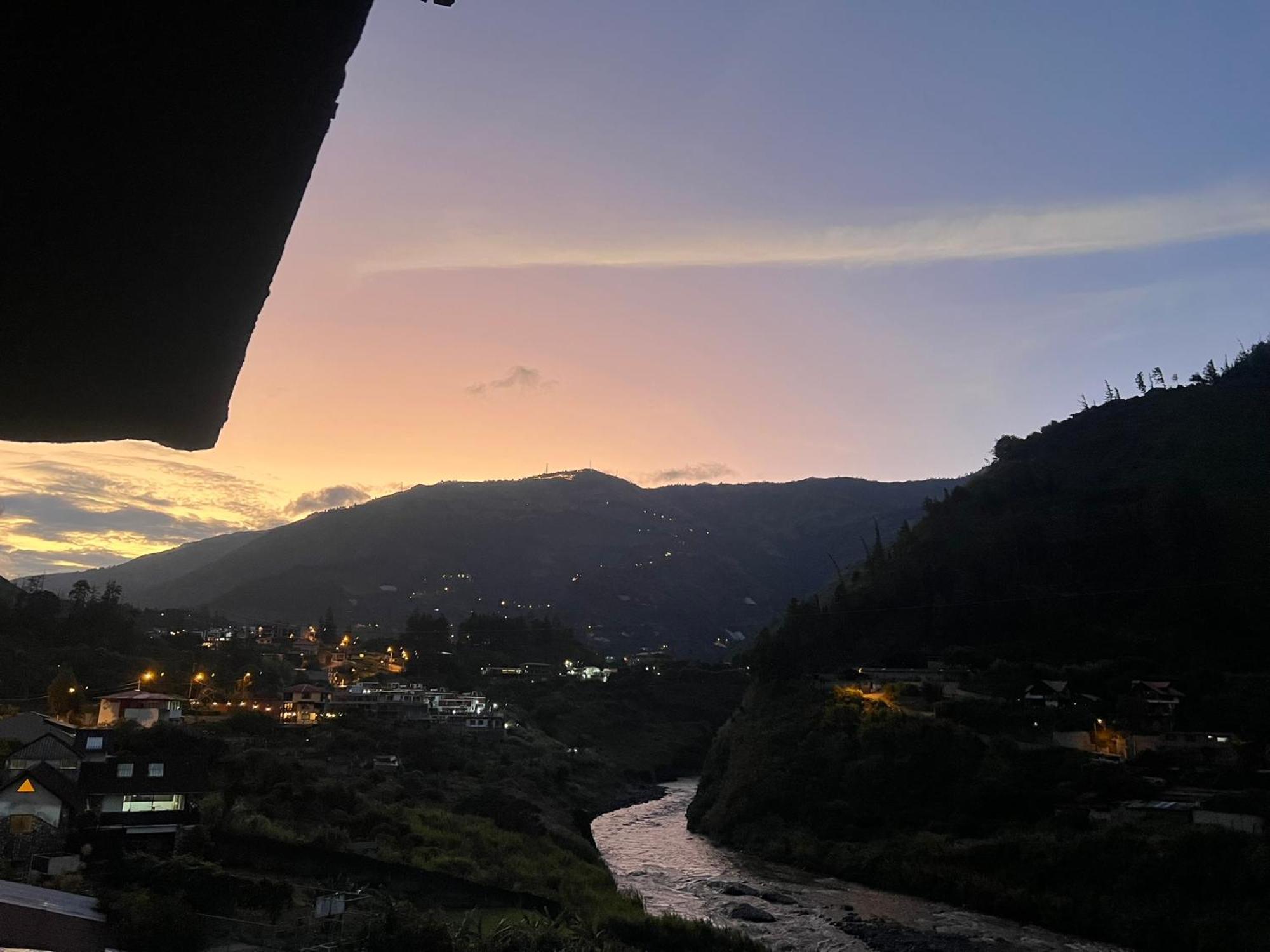 La Casa Verde Eco Guest House Baños Екстериор снимка
