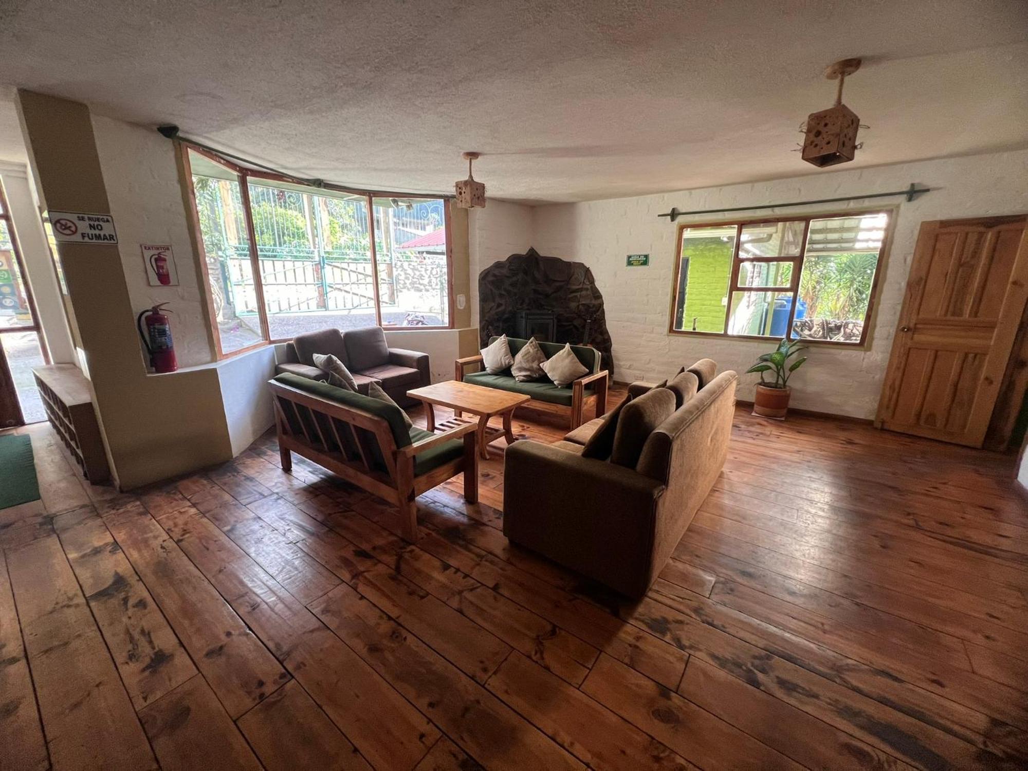 La Casa Verde Eco Guest House Baños Екстериор снимка