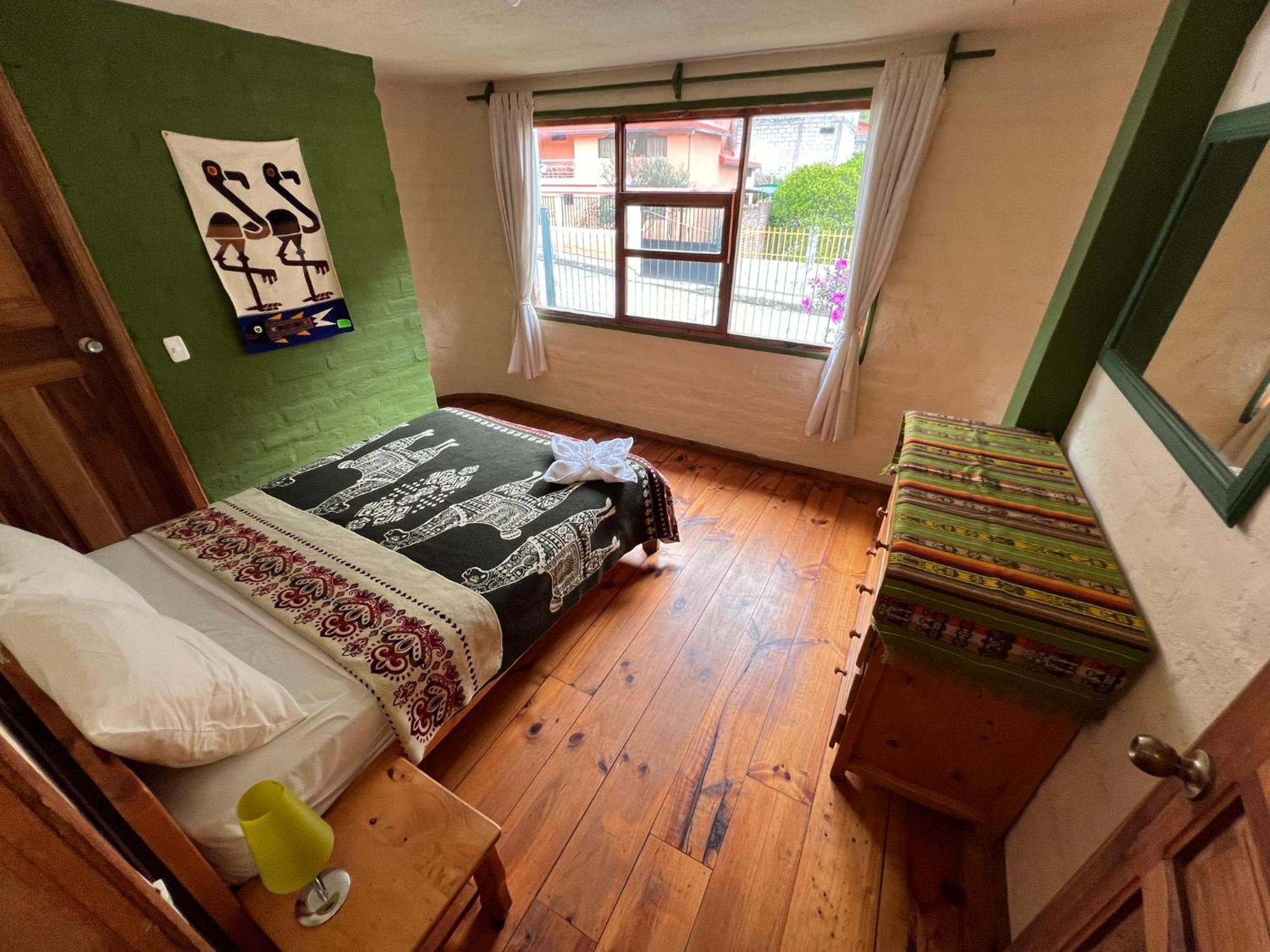 La Casa Verde Eco Guest House Baños Стая снимка