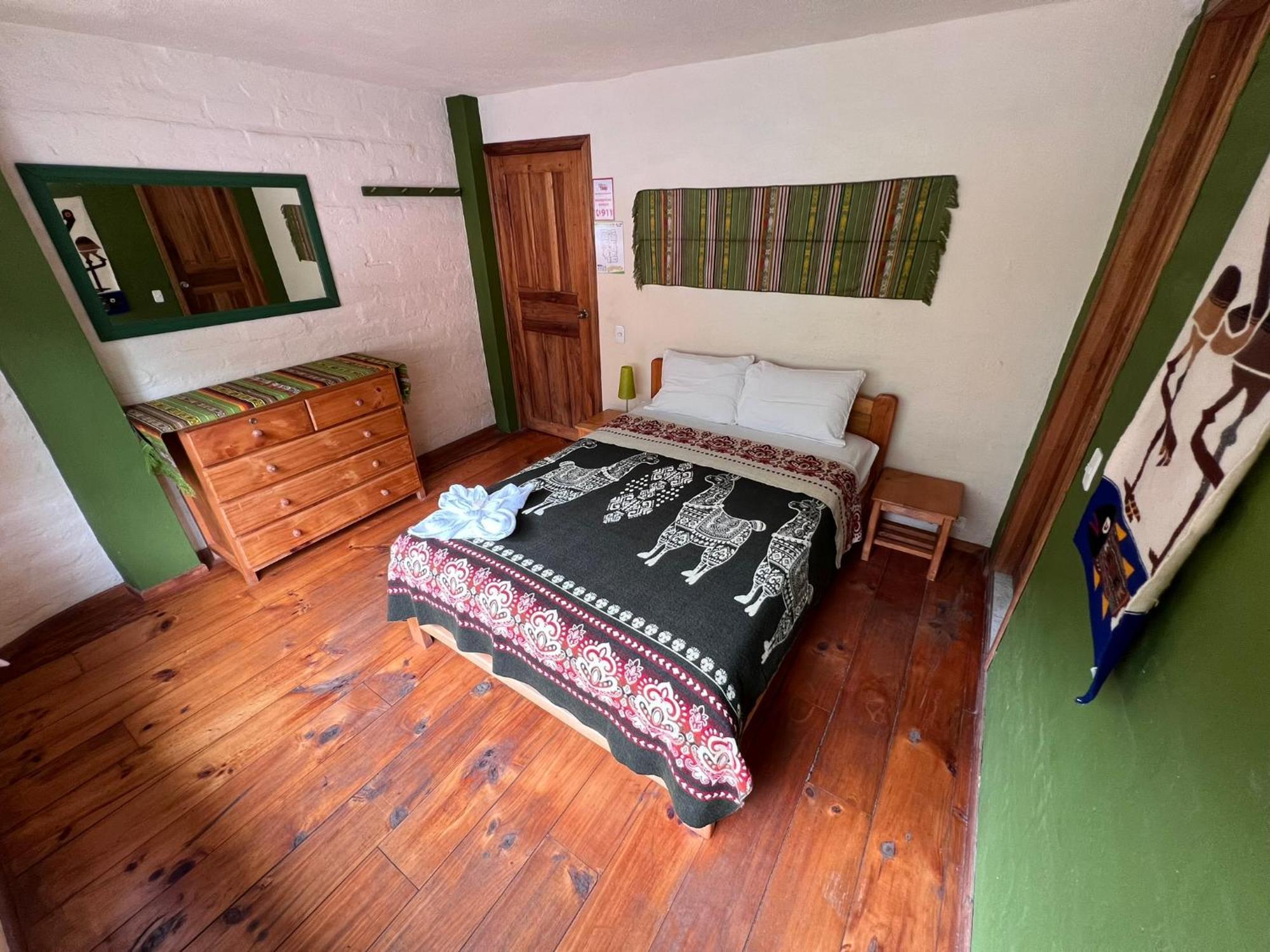 La Casa Verde Eco Guest House Baños Стая снимка